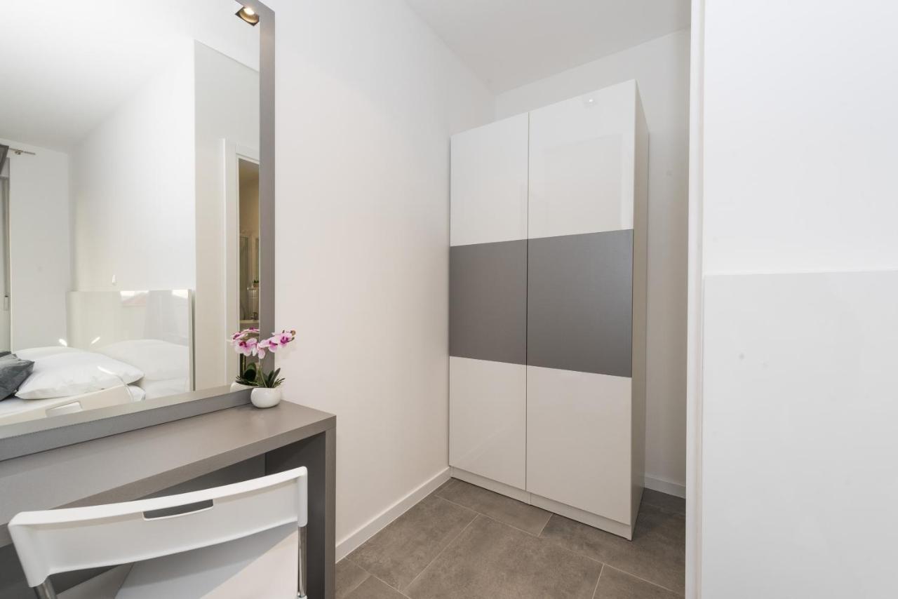 נובליה Villa Magnifica Apartments With Pool מראה חיצוני תמונה